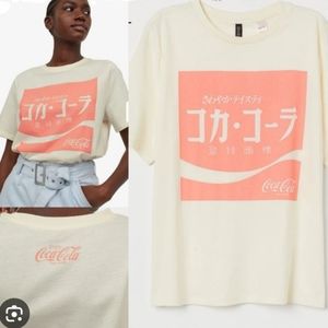 H&M graphic tee, size M